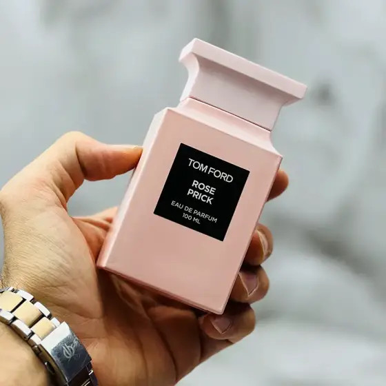 عطر ادکلن تام فورد رز پریک 5میل دکانتی