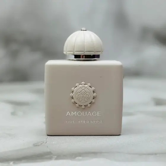 عطر ادکلن آمواج لاو تیوب رز 100 میل مستر کوالیتی