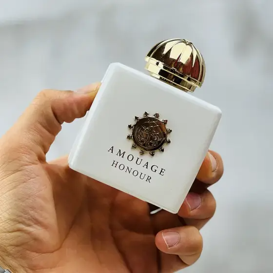 عطر ادکلن آمواج هانر ادو پرفیوم 100 میل مستر کوالیتی