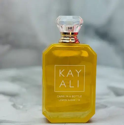 عطر ادکلن کایالی کاپری این آ بوتل لمون شوگر 14 ادوپرفیوم 100 میل مستر کوالیتی