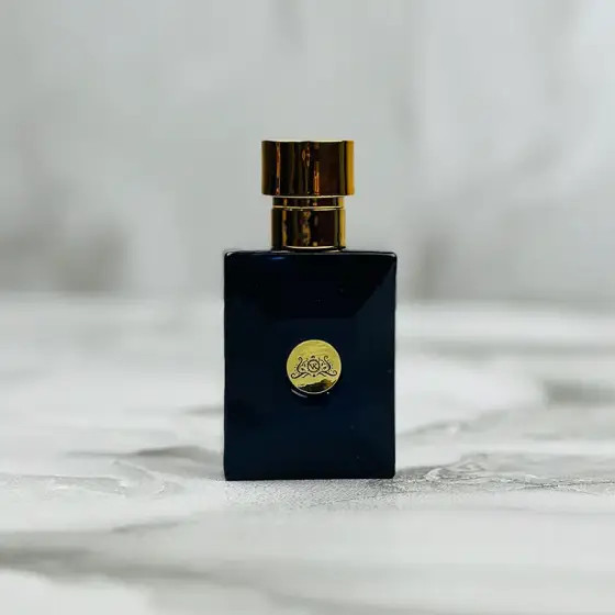 عطر ادکلن ورساچه دیلن بلو مردانه 25 میل ویکینگ،