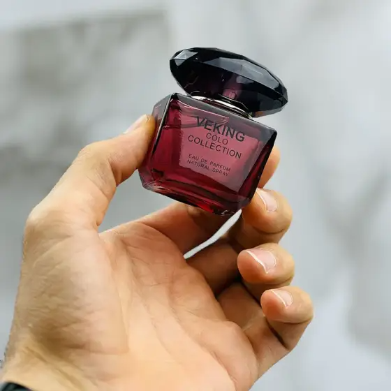 عطر ادکلن ورساچه کریستال نویر ادو پرفیوم 25 میل ویکینگ