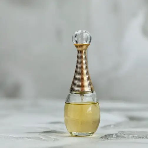 عطر ادکلن عطر دیور جادور (ژادور) ادو پرفیوم 25 میل شرکت ویکینگ