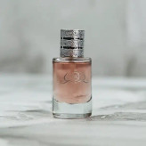 عطر ادکلن دیور جوی زنانه 25 میل شرکت ویکینگ Veking