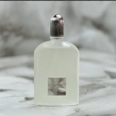 عطر ادکلن تام فورد گری وتیور ادو پرفیوم 5 میل دکانتی