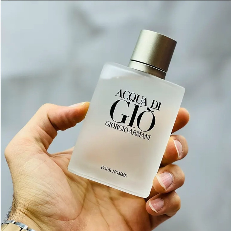 عطر ادکلن جورجیو آرمانی آکوا دی جیو مردانه سفید 30 میل دکانتی