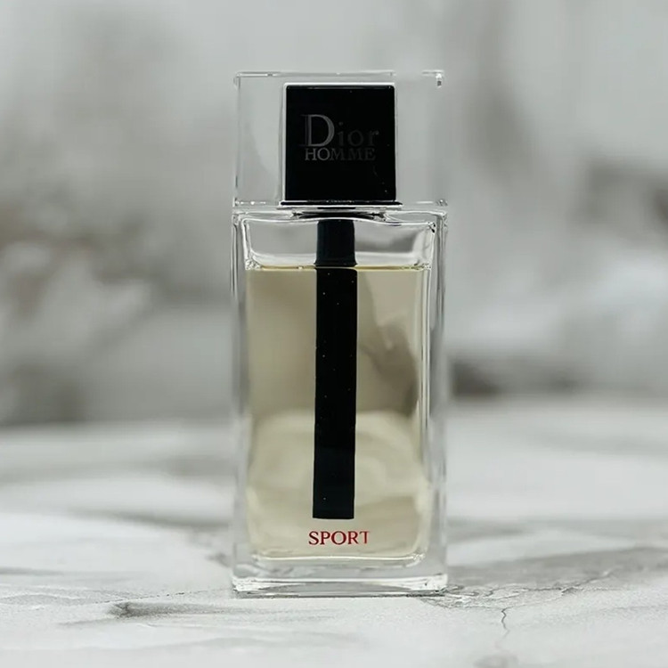 عطر ادکلن دیور هوم اسپرت 2021 125 میل مسترکوالیتی