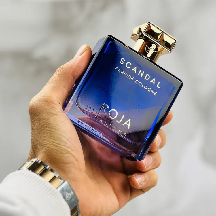 عطر ادکلن روژا داو اسکندل پور هوم پارفوم کلن 10 میل دکانتی