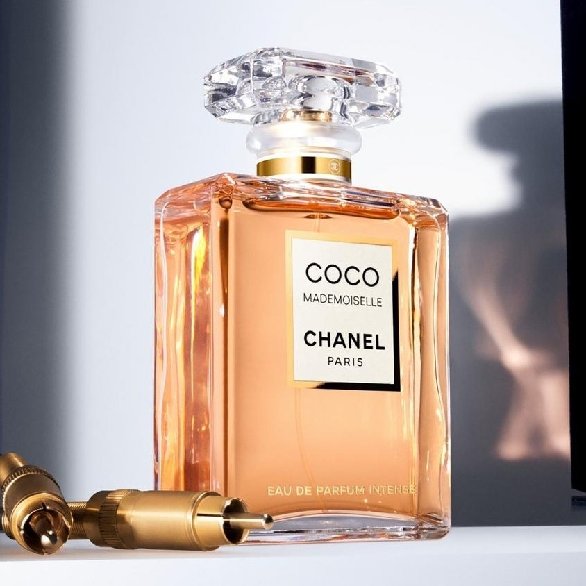 عطر کوکوشنل مادمازل - یک گرم تضمینی Coco Mademoiselle اسانس اصل و خالص ژیوادان سوئیس با کیفیت فوق العاده