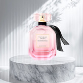 عطر و ادکلن ویکتوریا سکرت بامب شل Victoria secret Bomb Shell اصل با کیفیت عالی و ماندگاری بالا (حداقل خرید 10 میل)