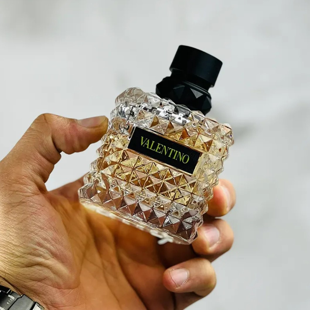 ادکلن دکانتی والنتینو دونا بورن این روما یلو دریم 5 میل