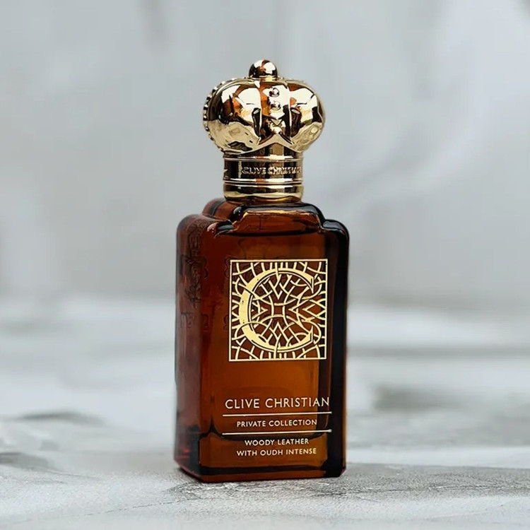عطر ادکلن کلایو کریستین سی فور من وودی لیدر ویت عوده اینتنس 50 میل مستر کوالیتی