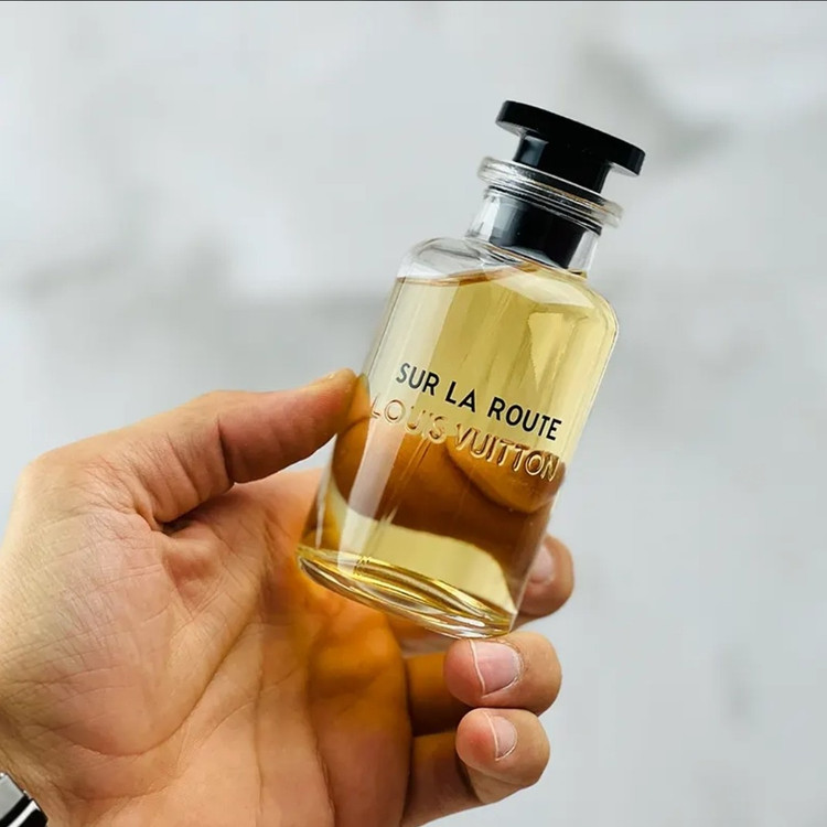 عطر ادکلن لویی ویتون سور لا روت ادو پرفیوم 100 میل مسترکوالیتی