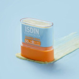 ضد آفتاب استیکی ایزدین ISDIN ضد افتاب