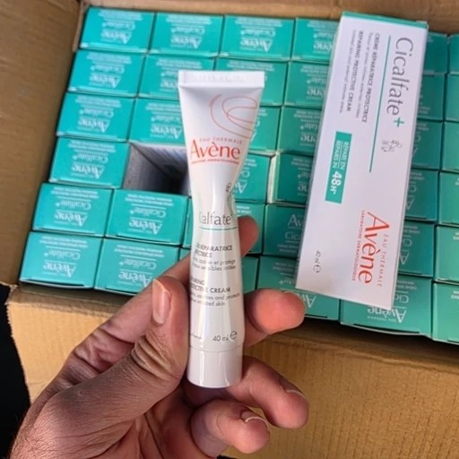 کرم ترمیم کننده سیکالفیت پلاس طرح جدیداون Avene Cicalfate
