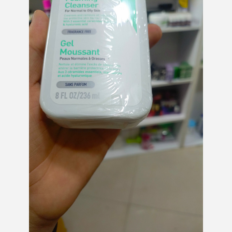فوم شستشوی صورت سراوی 236میل مخصوص پوست نرمال تا چرب (اورجینال)