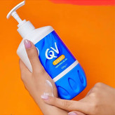 کرم مرطوب کننده پوست خشک کیووی اصل