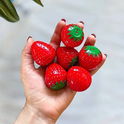 بالم لب توت فرنگی اورجینال