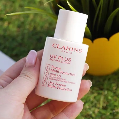 ضد آفتاب یو وی پلاس رنگی کلارنس SPF50 اورجینال
